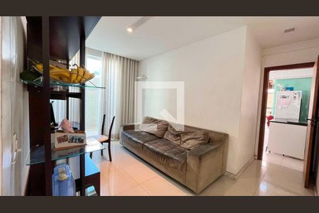 Casa à venda com 3 quartos, 120m² em Copacabana, Belo Horizonte