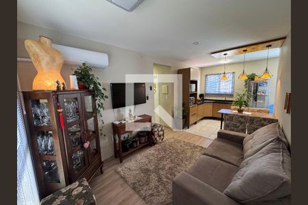 Sala de apartamento à venda com 3 quartos, 58m² em Rio dos Sinos, São Leopoldo