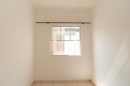 Quarto 2 de casa de condomínio para alugar com 3 quartos, 130m² em Jardim Residencial Martinez, Sorocaba