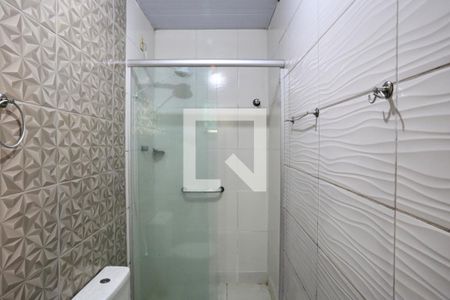 Banheiro de kitnet/studio para alugar com 1 quarto, 38m² em São Paulo, Belo Horizonte