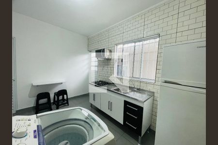 Sala/cozinha de kitnet/studio para alugar com 1 quarto, 22m² em Vila Operária, Guarulhos