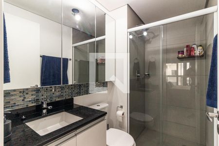 Banheiro de casa à venda com 1 quarto, 28m² em Santa Ifigênia, São Paulo