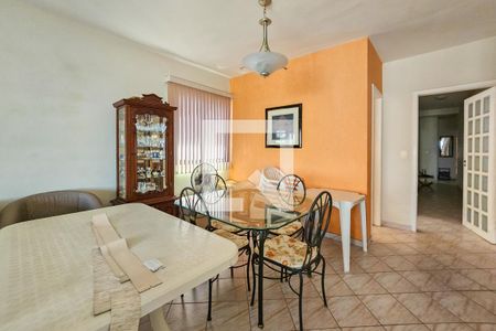 Sala de apartamento para alugar com 4 quartos, 154m² em Vila Alzira, Guarujá