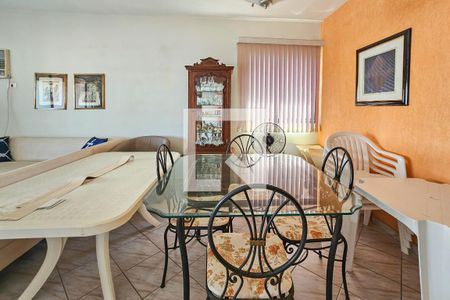 Sala de apartamento para alugar com 4 quartos, 154m² em Vila Alzira, Guarujá