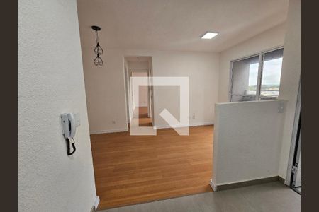 Sala/Cozinha de apartamento à venda com 2 quartos, 45m² em Jardim São Luís, São Paulo