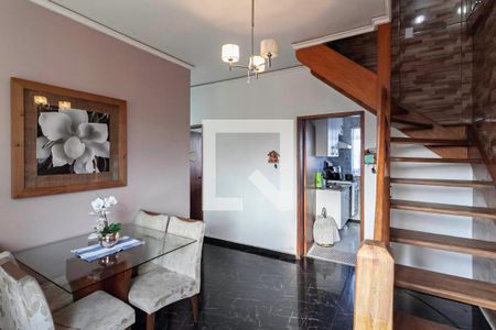 Sala de apartamento à venda com 3 quartos, 92m² em Arvoredo, Contagem