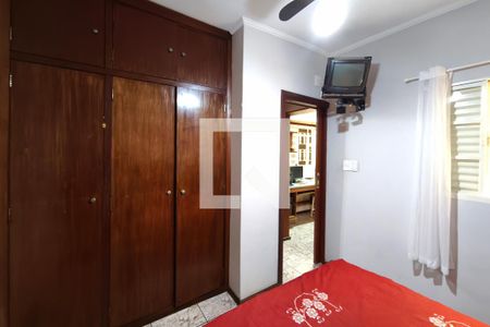 Quarto 1 de casa à venda com 4 quartos, 305m² em Vila Teixeira, Campinas