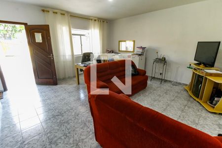 Sala de casa para alugar com 2 quartos, 337m² em Campo Limpo, São Paulo