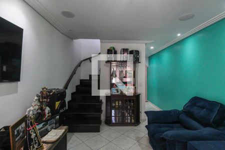 Sala de casa à venda com 4 quartos, 250m² em Jardim Ana Rosa, São Paulo