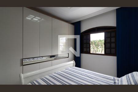 Quarto 1 de casa à venda com 3 quartos, 165m² em Parque Cisper, São Paulo