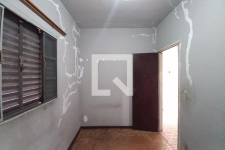Quarto 2 de casa à venda com 6 quartos, 129m² em Jardim Garcia, Campinas