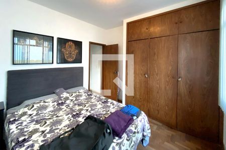 Suite 1 de apartamento à venda com 2 quartos, 90m² em Santa Lúcia, Belo Horizonte