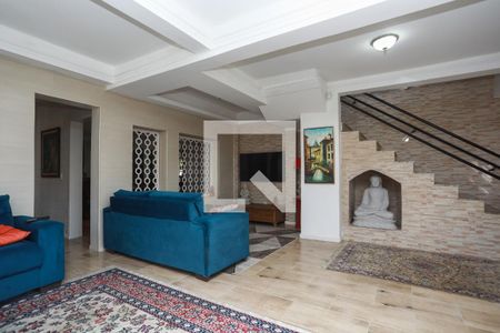 Sala de casa para alugar com 4 quartos, 290m² em Jardim Carvalho, Porto Alegre