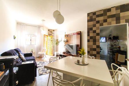 Sala de casa à venda com 3 quartos, 170m² em Jardim Nossa Senhora do Carmo, São Paulo