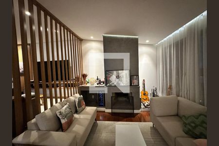 Sala de casa à venda com 4 quartos, 340m² em Jardim das Paineiras, Campinas