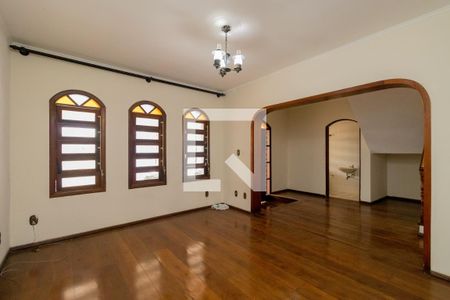 Sala de casa para alugar com 4 quartos, 200m² em Chácara Belenzinho, São Paulo