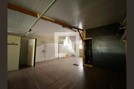 Casa à venda com 8 quartos, 200m² em Centro, Campinas