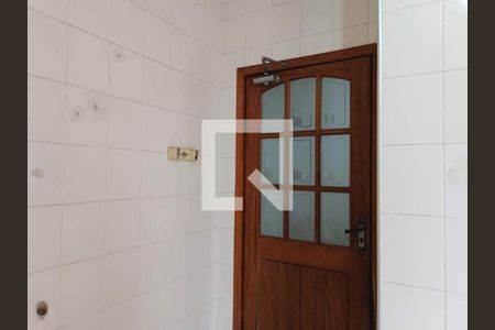 Casa à venda com 5 quartos, 251m² em Vila Georgina, Campinas