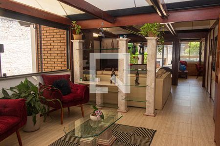 Sala de casa à venda com 4 quartos, 400m² em Jardim Ipanema (zona Sul), São Paulo