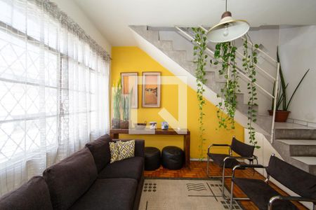 Sala de apartamento à venda com 4 quartos, 220m² em Alto Barroca, Belo Horizonte