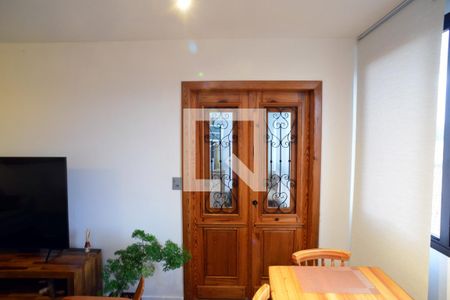 Sala de apartamento para alugar com 2 quartos, 80m² em Barra da Tijuca, Rio de Janeiro