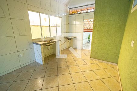 Sala/Cozinha de casa para alugar com 2 quartos, 105m² em Santa Monica, Belo Horizonte