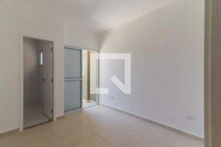 Suíte de casa à venda com 2 quartos, 80m² em Jardim Sarah, São Paulo