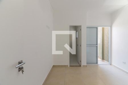 Suíte de casa à venda com 2 quartos, 80m² em Jardim Sarah, São Paulo