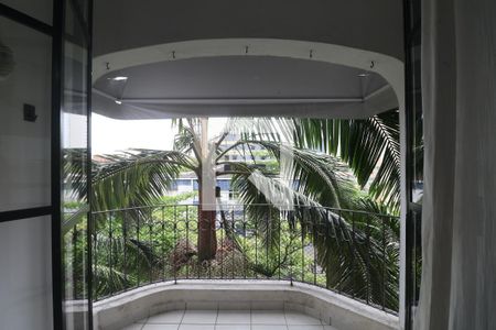 Varanda de apartamento para alugar com 3 quartos, 75m² em Jardim Ana Maria, Guarujá