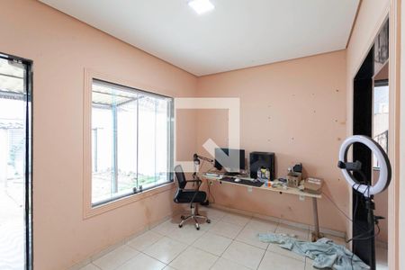 Escritório de casa à venda com 4 quartos, 239m² em Colonial, Contagem