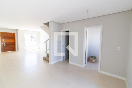 Cozinha de casa de condomínio à venda com 3 quartos, 122m² em Aberta dos Morros, Porto Alegre