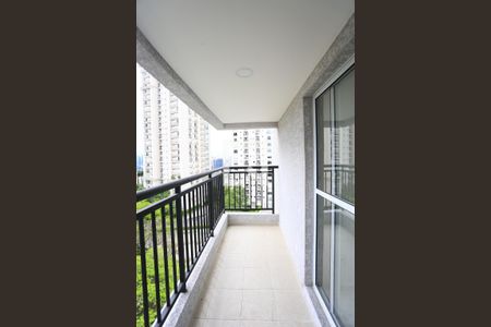 varando / area de serviço de apartamento à venda com 2 quartos, 42m² em Cidade Jardim, São Paulo