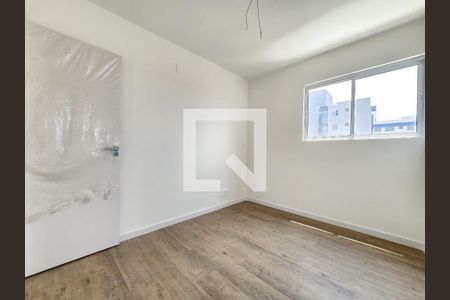Quarto 2 de apartamento à venda com 2 quartos, 110m² em Vila Amaral, Belo Horizonte