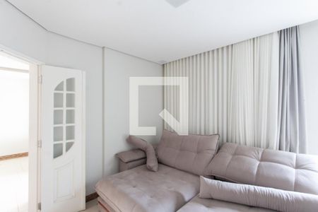 Sala 2 de casa de condomínio à venda com 3 quartos, 310m² em Diamante, Belo Horizonte