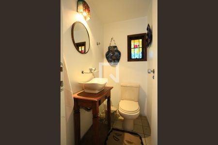 Lavabo de casa à venda com 3 quartos, 296m² em Jardim Vitoria Regia (zona Oeste), São Paulo