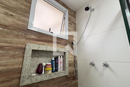 Banheiro da Suíte de apartamento à venda com 3 quartos, 62m² em Jardim Bela Vista, Guarulhos