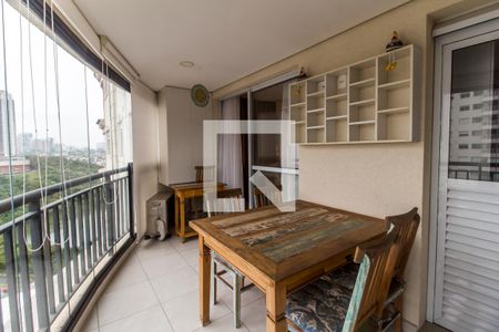 Varanda gourmet de apartamento para alugar com 2 quartos, 96m² em Alphaville Empresarial, Barueri