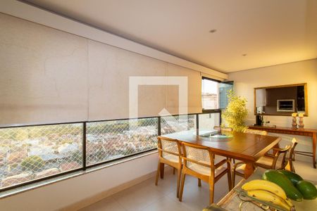 Sala/Varanda de apartamento para alugar com 3 quartos, 117m² em Mansões Santo Antônio, Campinas