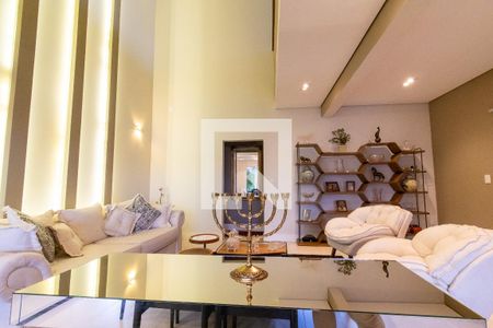 Sala de casa de condomínio à venda com 4 quartos, 300m² em Loteamento Caminhos de San Conrado (sousas), Campinas