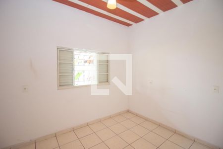 Quarto 2 de casa à venda com 3 quartos, 200m² em Santa Helena, Contagem