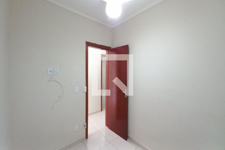 Quarto 1 de apartamento à venda com 3 quartos, 74m² em Jardim das Bandeiras, Campinas