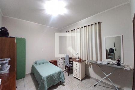 Quarto 1 de casa à venda com 4 quartos, 167m² em Jardim dos Oliveiras, Campinas