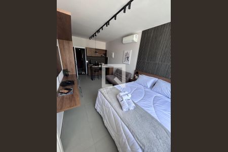 Sala/Quarto de kitnet/studio para alugar com 1 quarto, 25m² em Laranjeiras, Rio de Janeiro