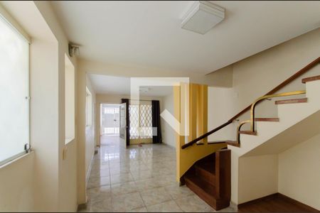 Sala de casa à venda com 2 quartos, 122m² em Jardim da Gloria, São Paulo