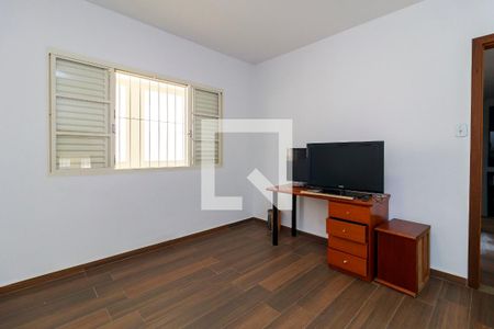 Quarto 1 de casa para alugar com 5 quartos, 270m² em Jardim Petropolis, São Paulo