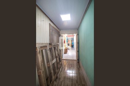 Corredor de casa para alugar com 6 quartos, 450m² em Campo Novo, Porto Alegre