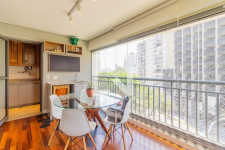 Vista/Varanda de apartamento à venda com 2 quartos, 67m² em Vila Anglo Brasileira, São Paulo