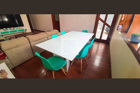 Casa à venda com 3 quartos, 350m² em City Bussocaba, Osasco