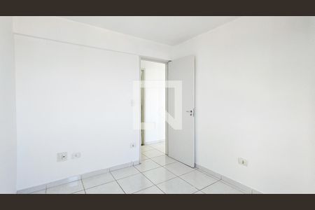 Quarto 1 de apartamento para alugar com 3 quartos, 71m² em Interlagos, São Paulo