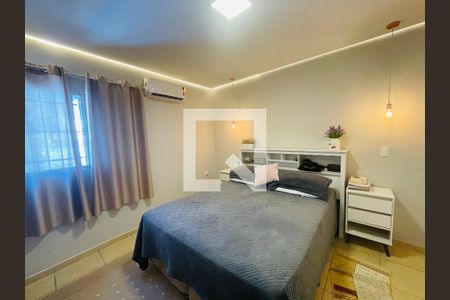 Quarto 1 de casa para alugar com 2 quartos, 80m² em Vale dos Machados, Guarulhos